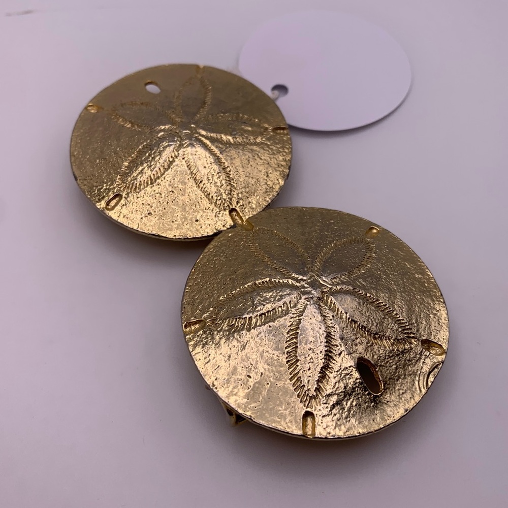 Gold Sand Dollar Belt Buckle